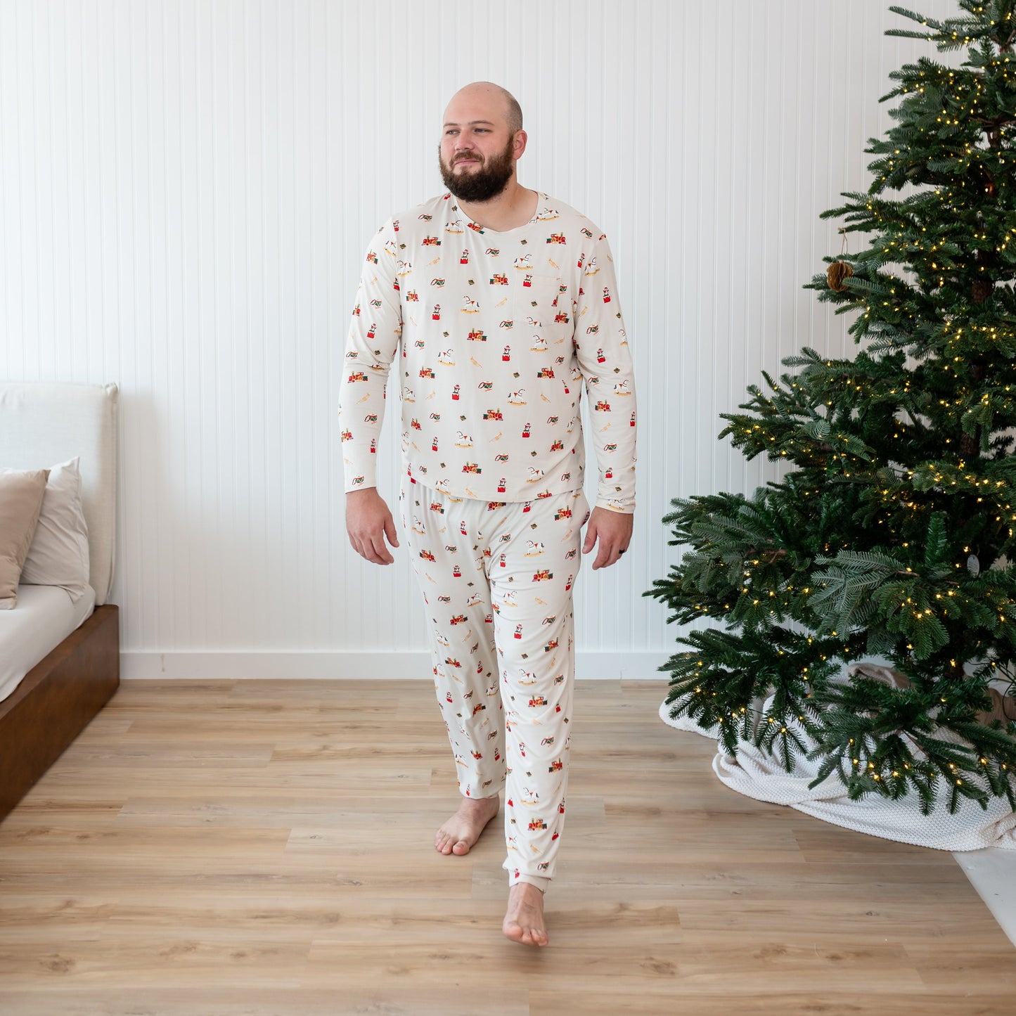 Men's Jogger Set in Vintage Toys