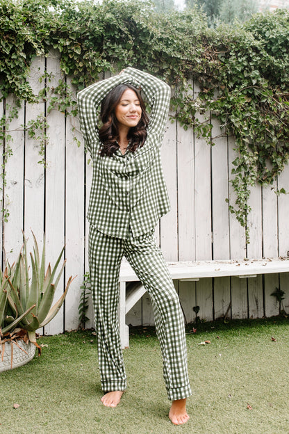 Long-Sleeved Women's Pajama Set in Gingham Fir