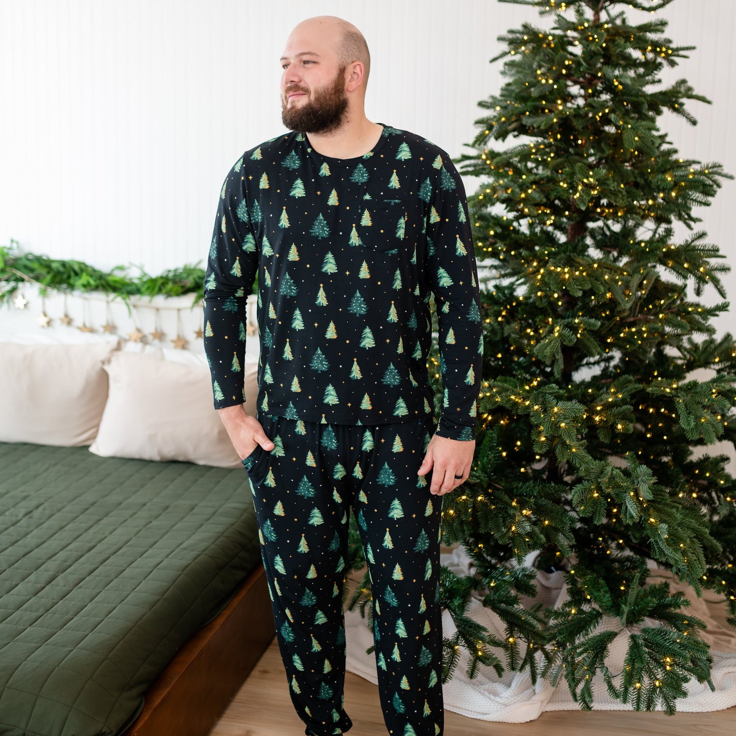 Men's Jogger Set in Twinkle Tree